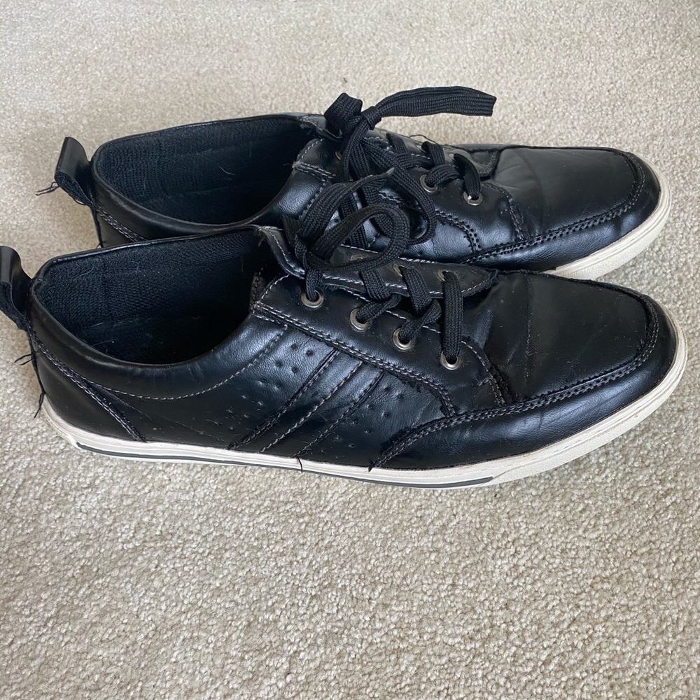 Steve Madden  Mens Black Casual Sneaker Shoe